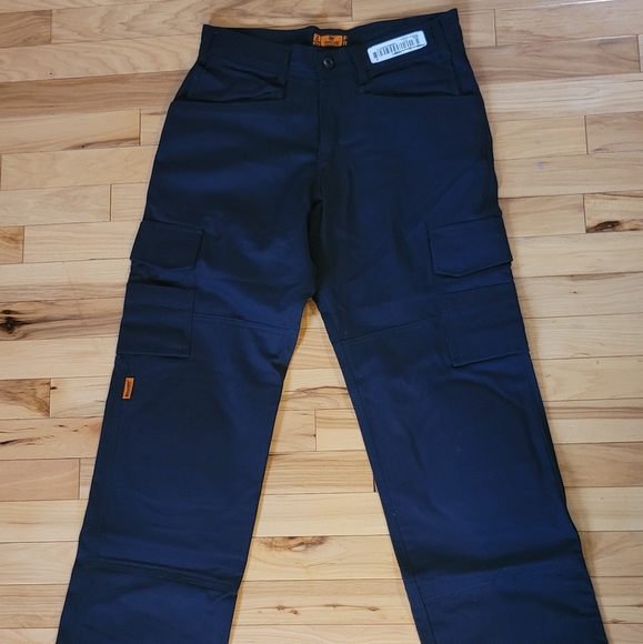 Thrive Pants Men Thrive Flame Resistant Pants W Built In Knee Pads3